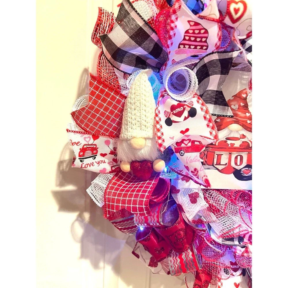 Handmade Valentine’s Gnome LOVE Truck Ribbon Prelit Wreath 22 ins LED W14
